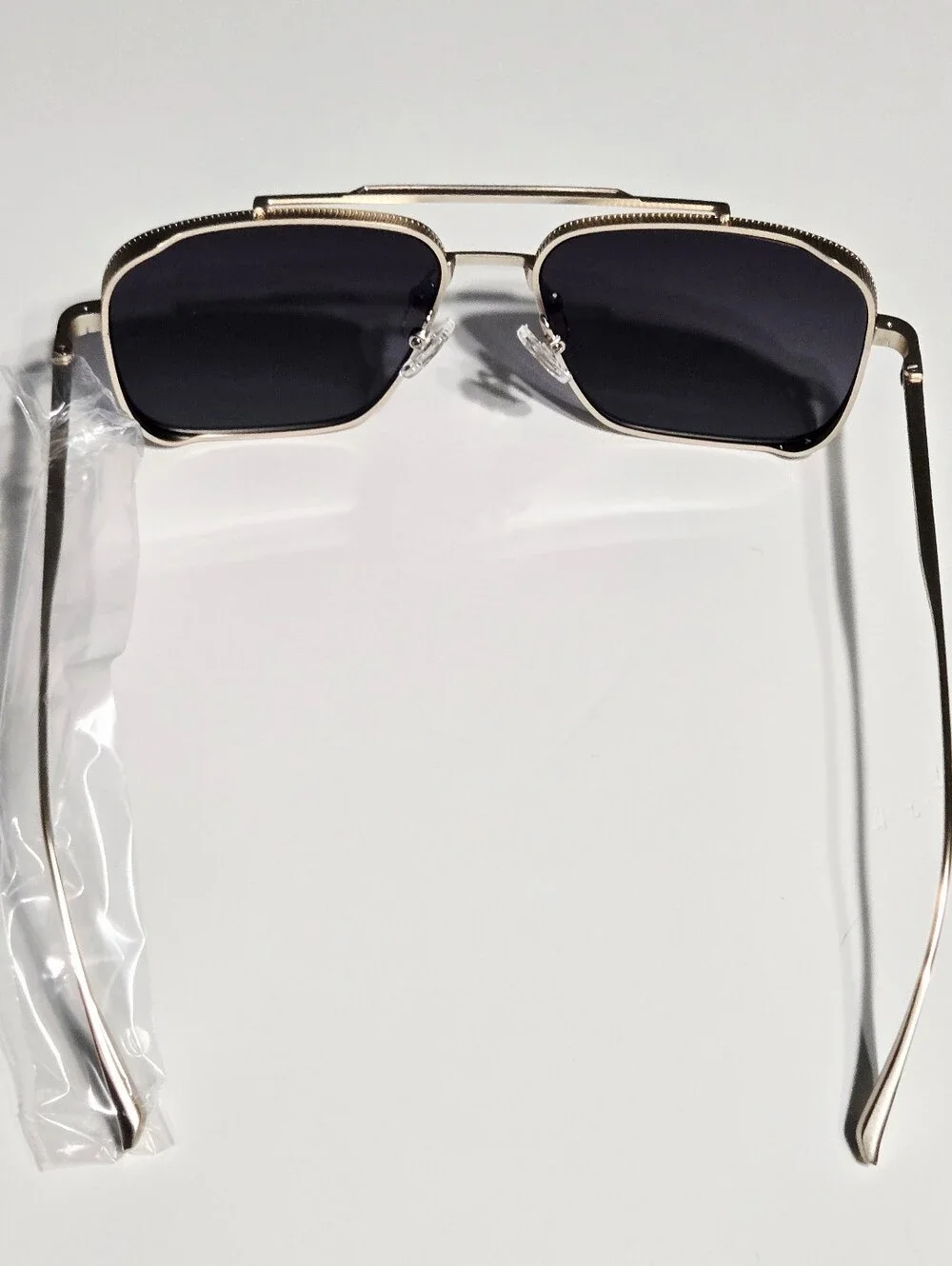Blenders Phoenix Golden Polarized Sunglasses Matte Gold Smoke Gradient New